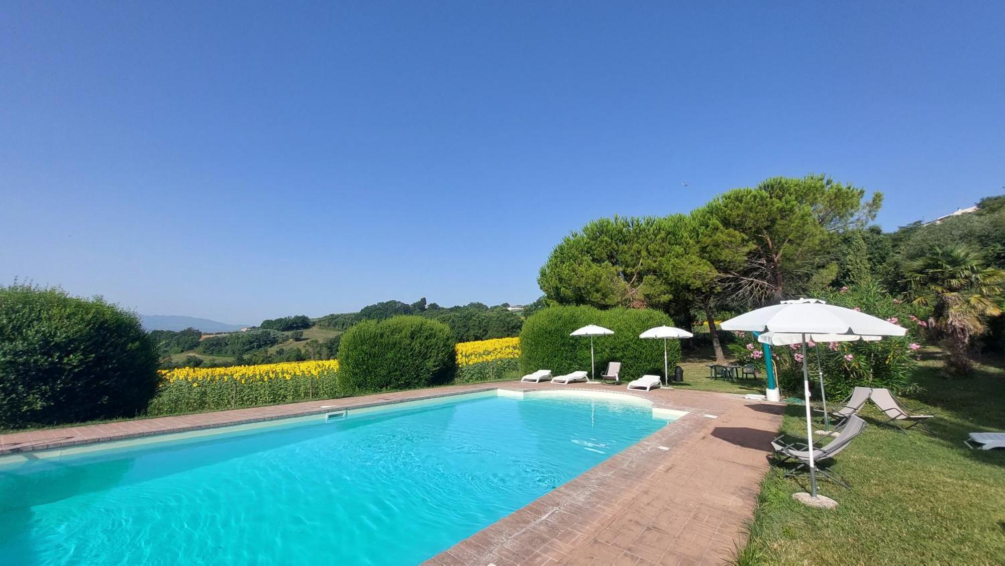 Il Borghetto Villa Тоди Екстериор снимка